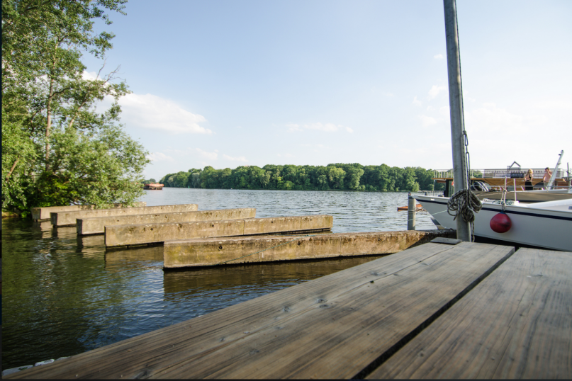 plush74 riverside location berlin 5