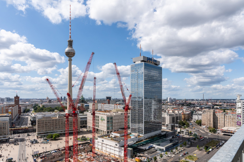 plush74 rooftop club berlin alexanderplatz 20