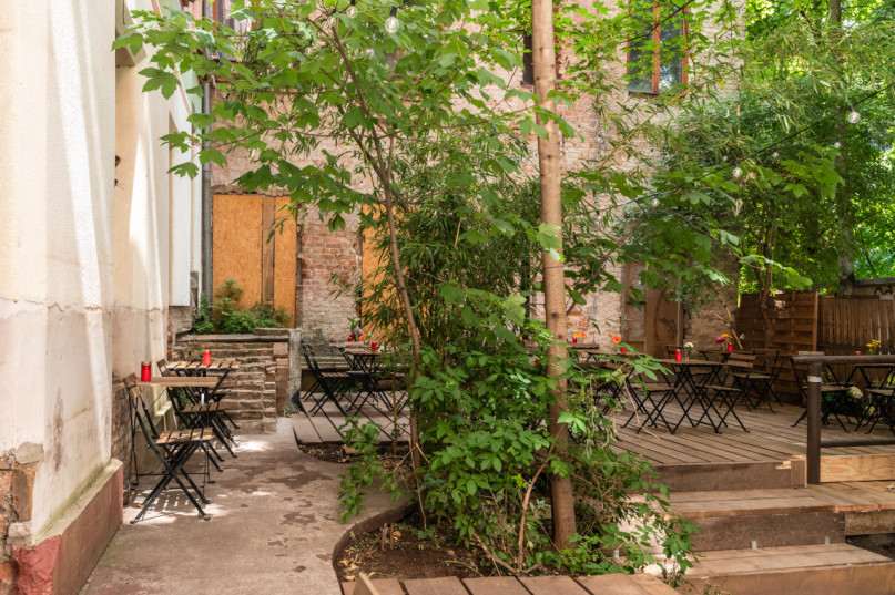 felpa74 seductor bar berlin 54