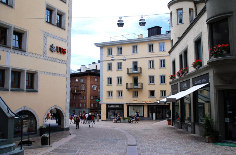 plush74 st moritz streets 12