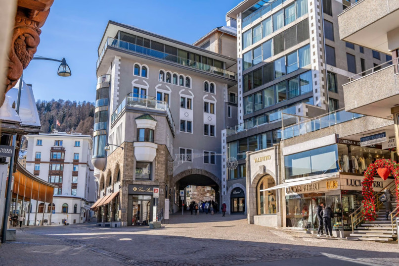 plush74 st moritz streets 2
