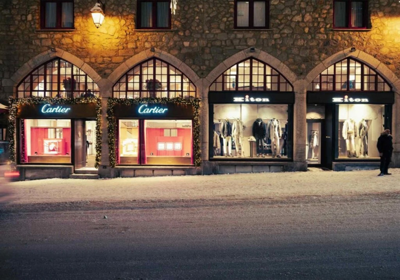 plush74 st moritz streets 7
