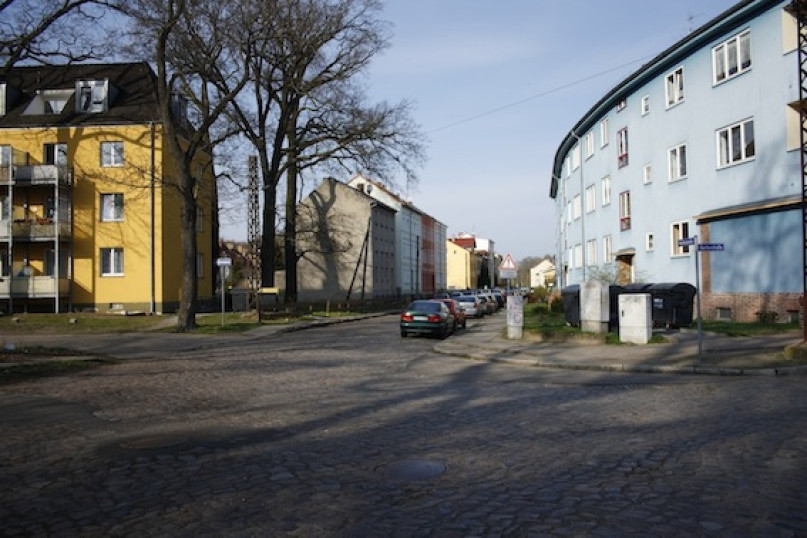 plush74 streetsofbrandenburg 26