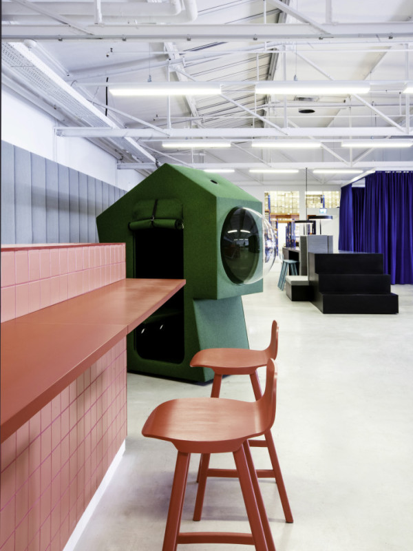 plush74 the alternative office 6