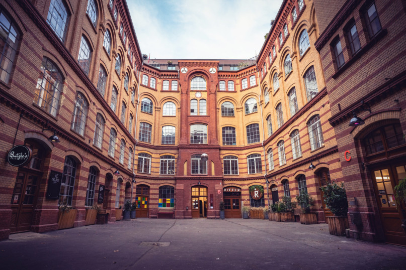 pluche74 de kreuzberg gem 19(1)