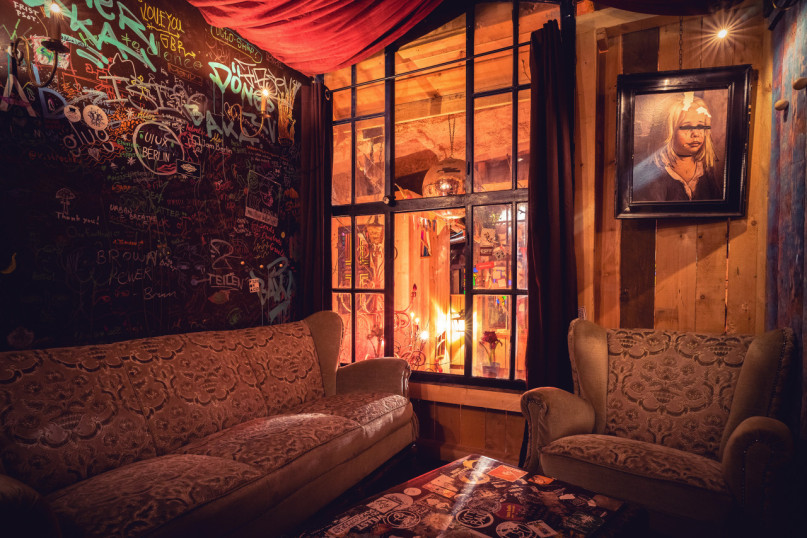 pluche74 de kreuzberg gem 9(1)