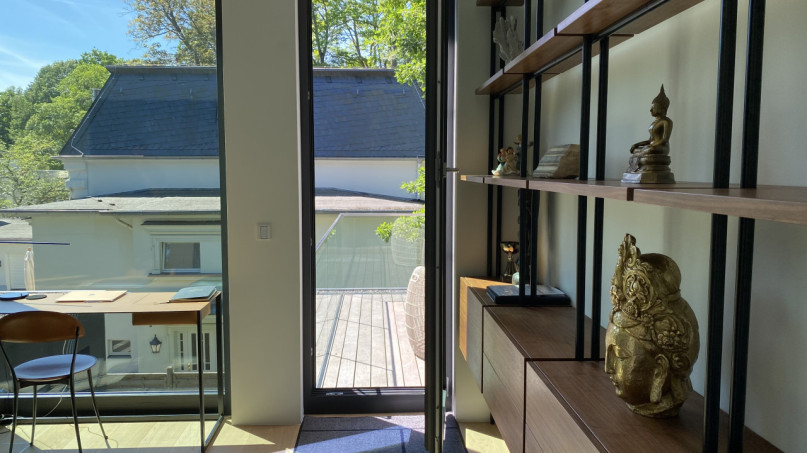 plush74 the sunlit lake house 94