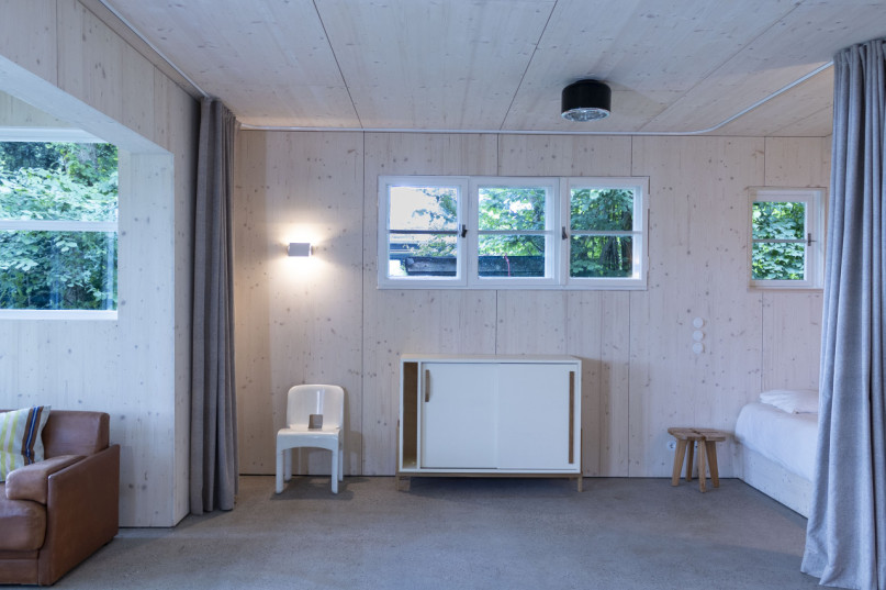 peluche74 minuscola casa sull'acqua 7