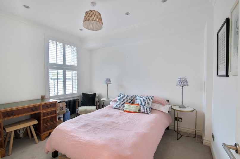 plush74 verzahntes Stadthaus 22