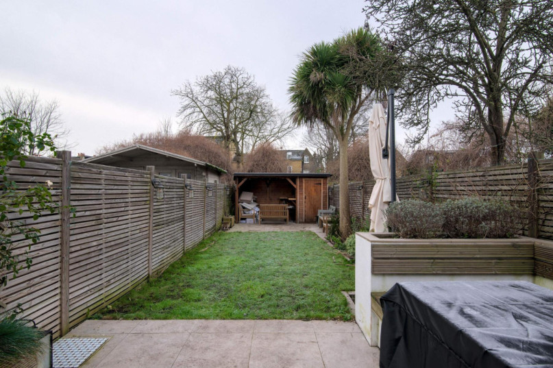 plush74 verzahntes Stadthaus 31