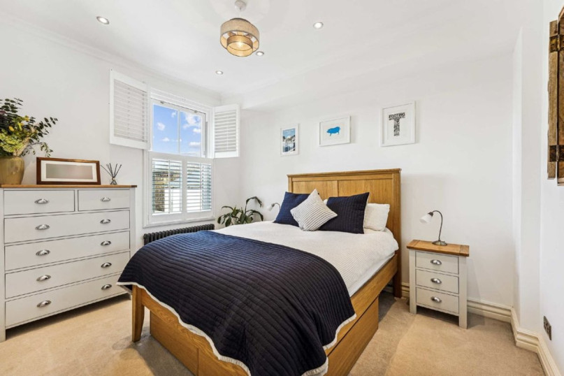 plush74 verzahntes Stadthaus 59