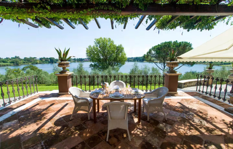 felpa74 toskana lake villa 7(1)