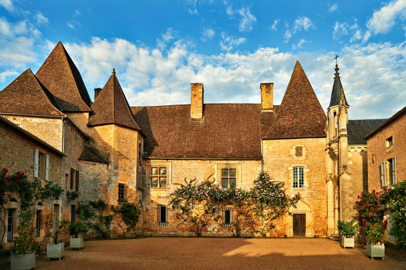 plush74 unique luxury chateau france 1(1)