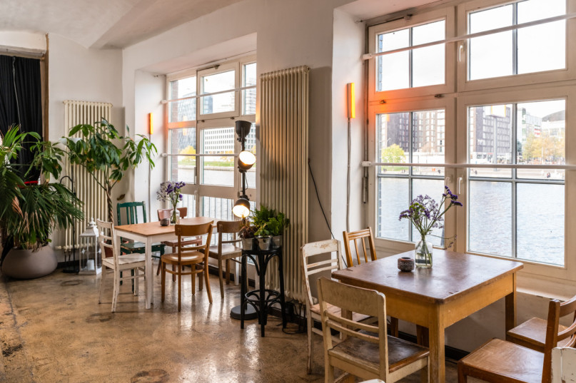 plush74 spazio urbano per eventi sul lungomare 13