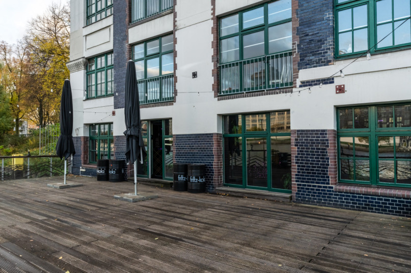 plush74 spazio urbano per eventi sul lungomare 26