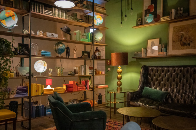 plush74 vibrant city environment 7