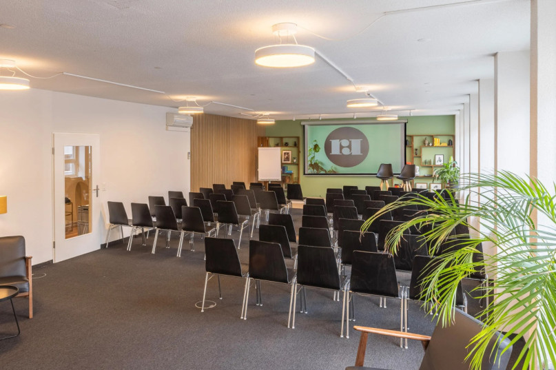 plush74 vibrant city space 11