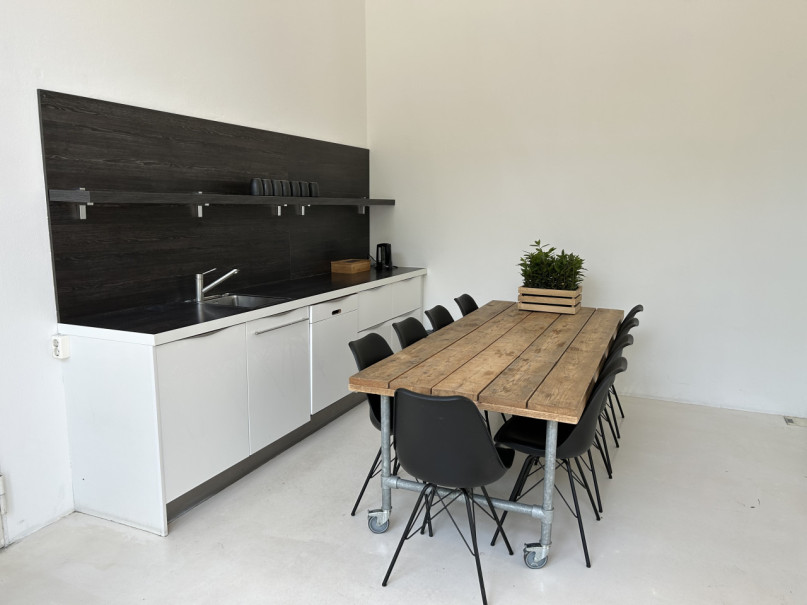 pluche74 water front studios 18(1)