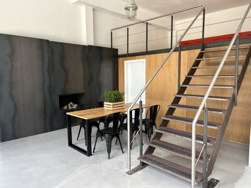 pluche74 water front studios 8(1)