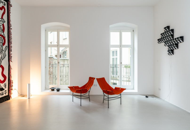 pluche74 witte kubus berlijn mitte 5