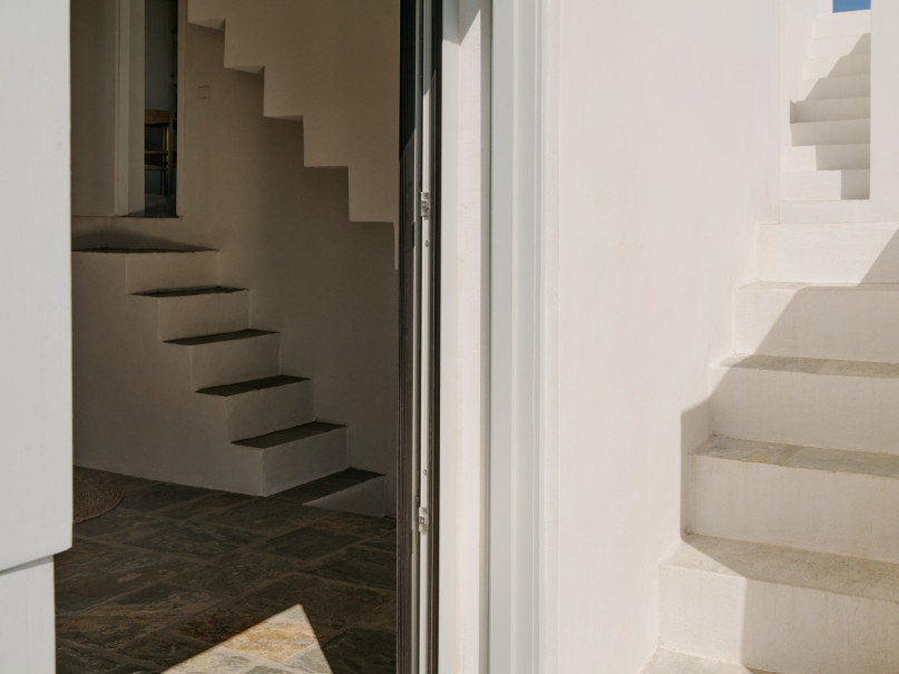 pluche74 witte kubussen op de egeïsche zee 15