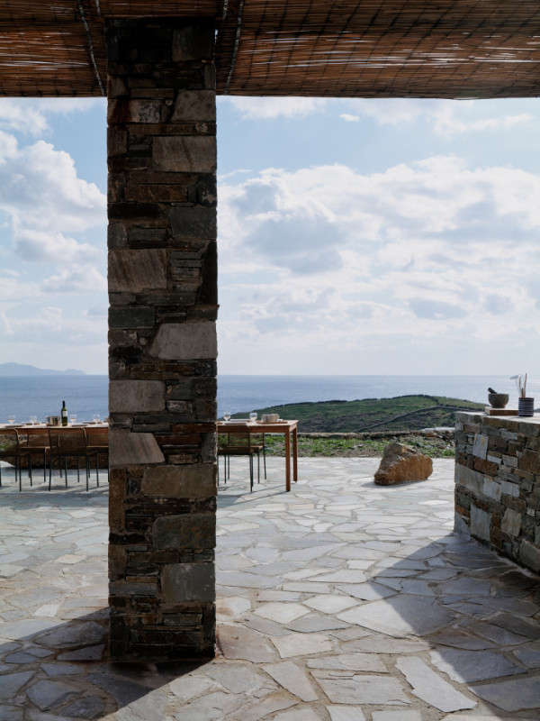 pluche74 witte kubussen op de egeïsche zee 32(1)