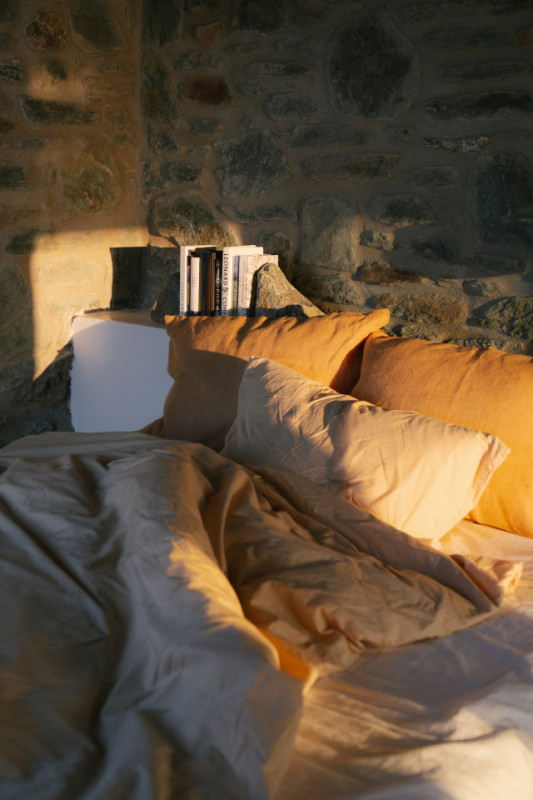 pluche74 witte kubussen op de egeïsche zee 37(1)