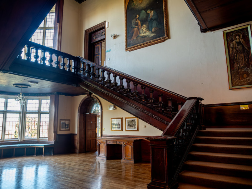 st edwards school main hall 6