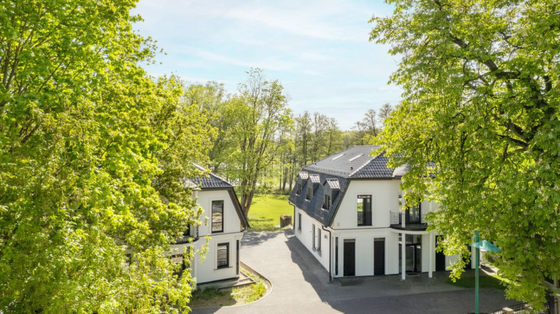 traumvilla im gruenen 1