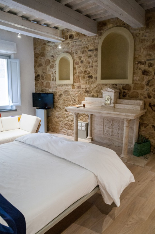 vgarnier070813 004 room1