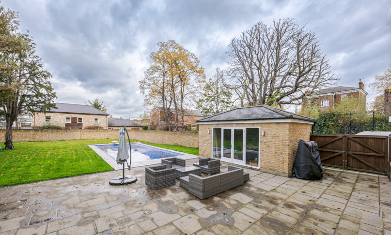 west huis tuin zitplaatsen