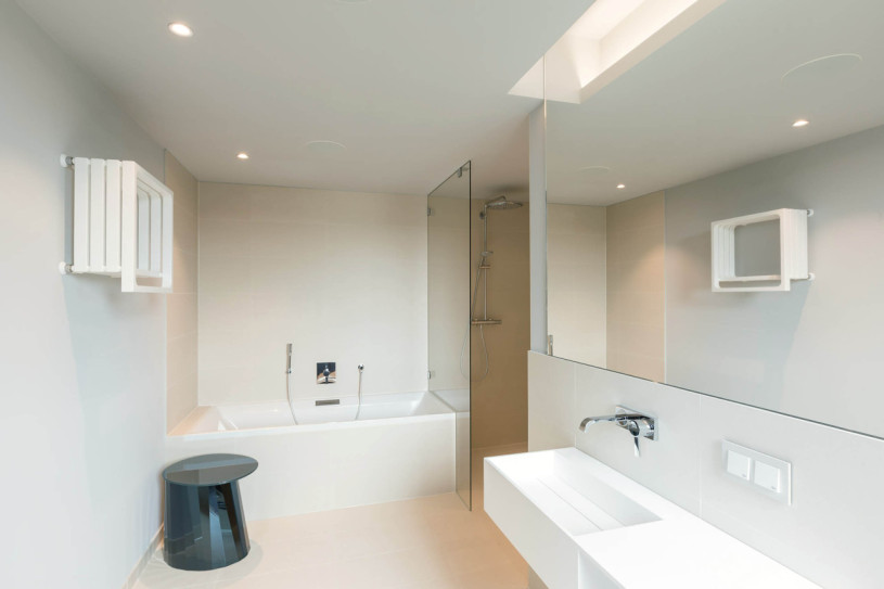 13 attico zaffiro badezimmer bagno padronale badewanne offene dusche