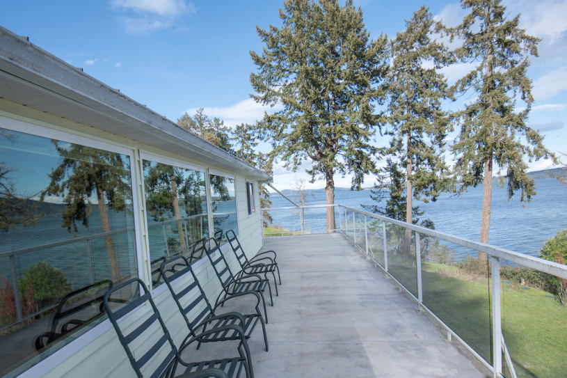 4857plush74 locatie film foto evenement vancouver island canada oceaan hut 18