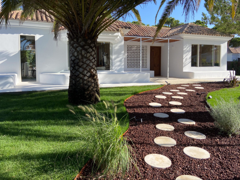 ae8dbb5b 56ae 4832 ad00 ac61c765feb0img 2932