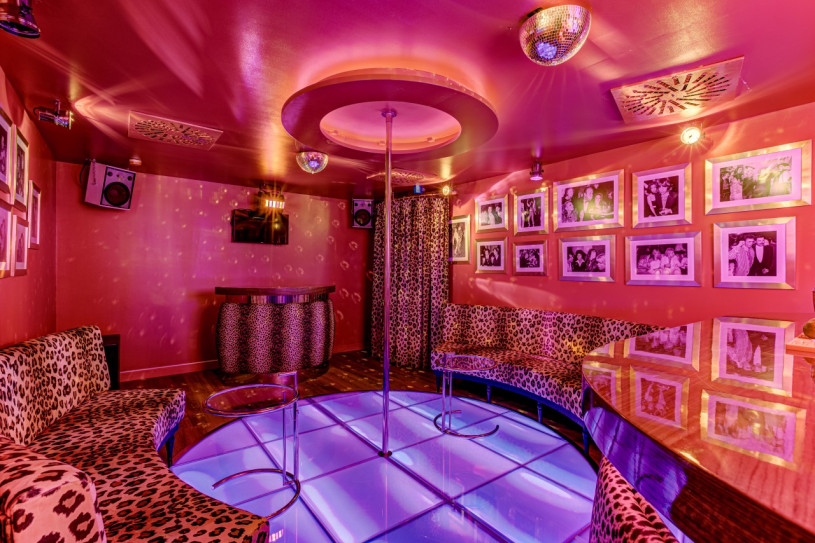 ajp0255und8mehr2019 12 Freiluft-Chalet Sonne130