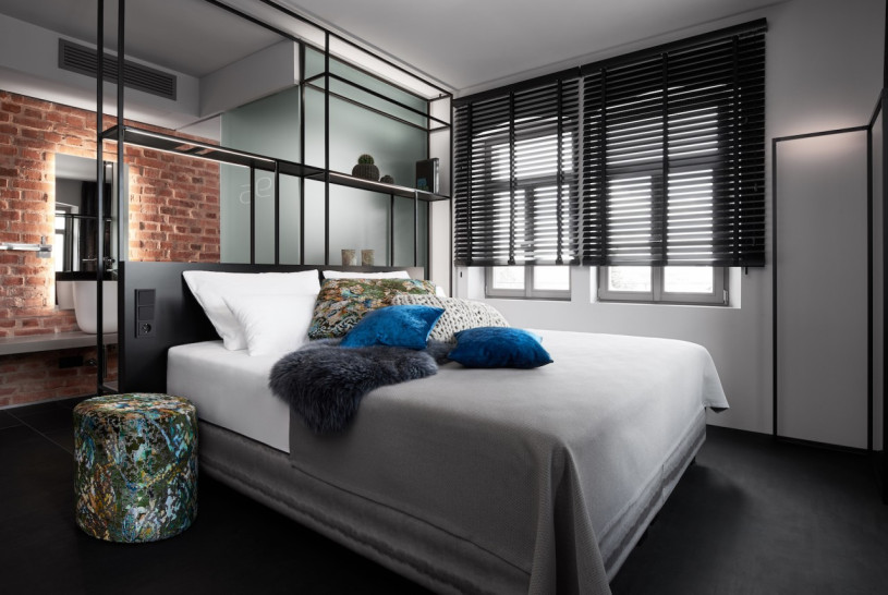 bayern boutique hotel home office plush74 5