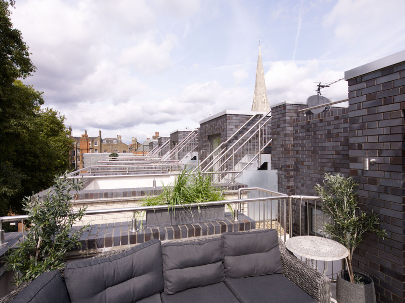 clapham silverstein plush74 località uk21