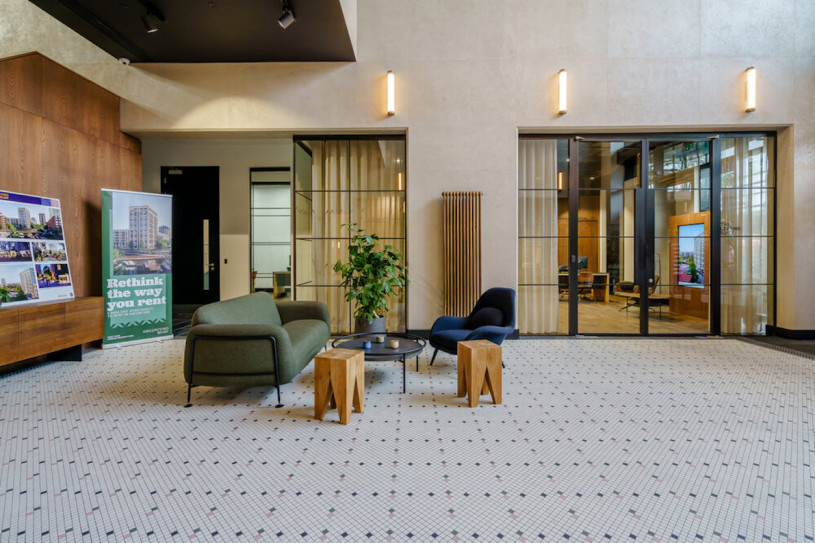 greenfordquay silverstein plush74 locaties uk19