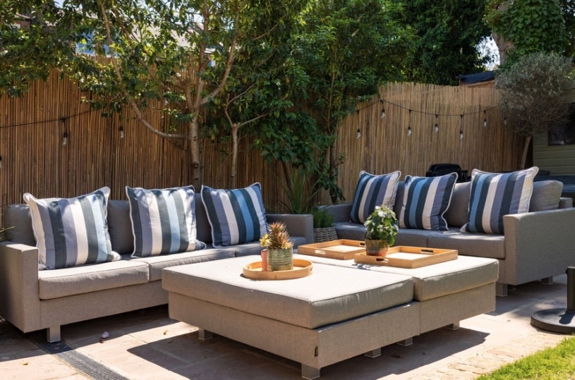 heaver house outdoor sofa
