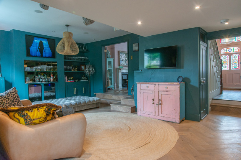 hh living room overview