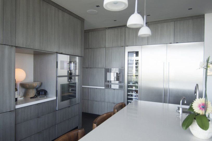 plus74 white vila usa la hollywood location7