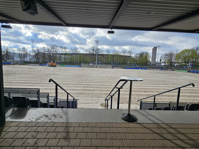 plush 74 stadium 01 104425 09