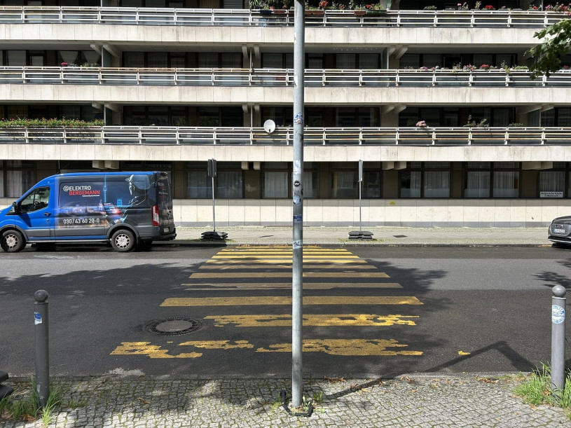 plush74 09 krausenstrasse 73 3