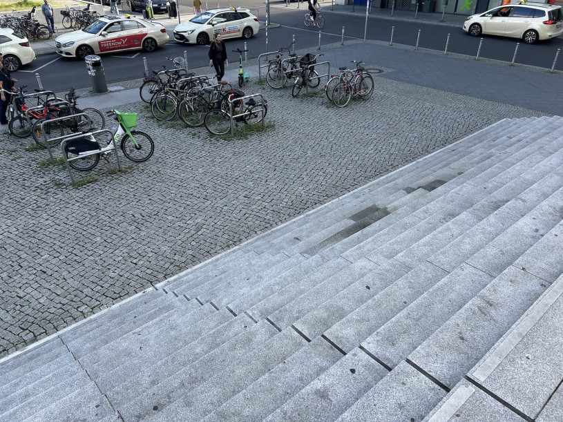 plush74 17 berlin hauptbahnhof 8