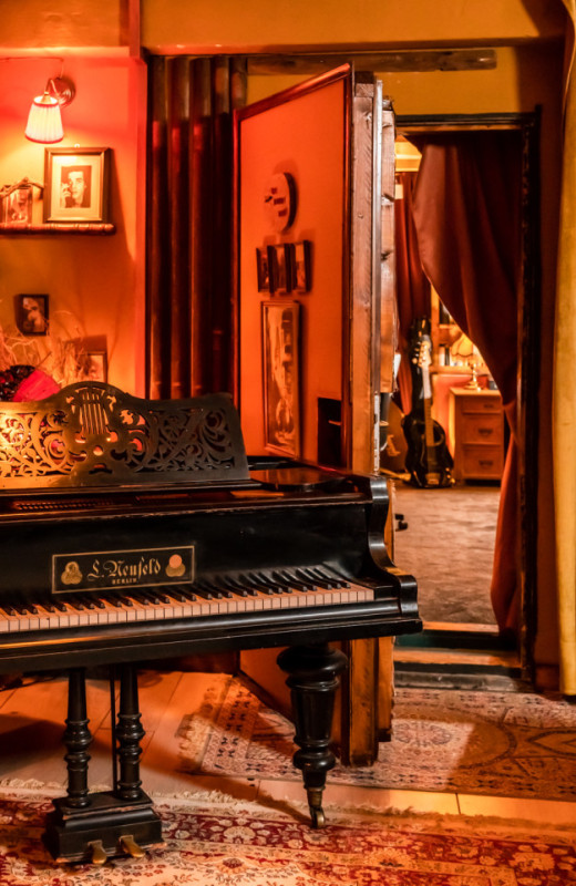 pluche74 1920 roaring hideaway 7