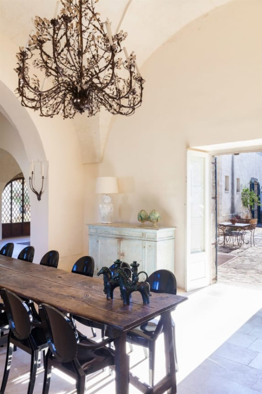 plush74 a cinematic masseria in puglia 6