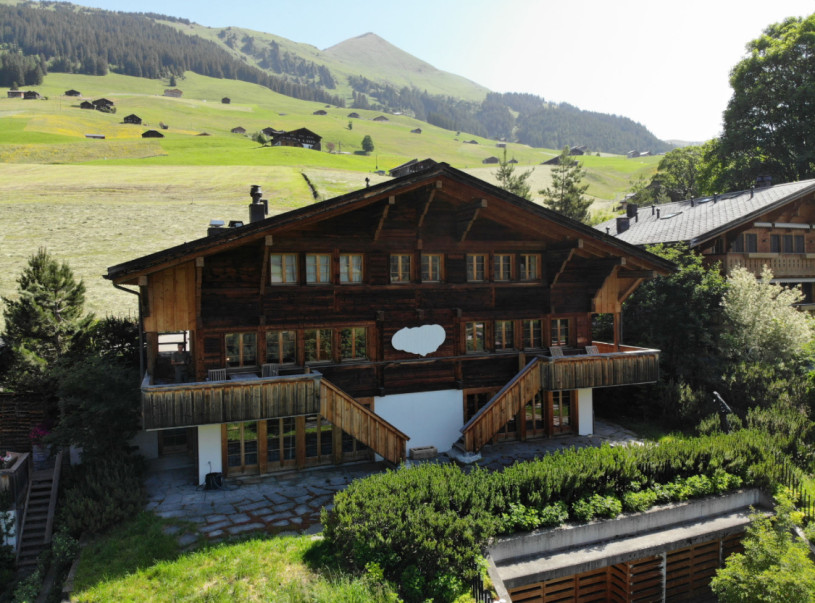 plush74 alpine chalet 1