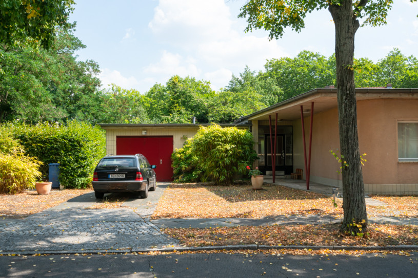 peluche74 affitto location berlino film scout photo village american style36