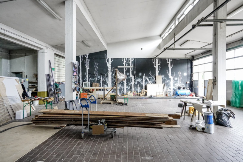 peluche74 berlino magazzino industriale galleria arte location film foto evento scout 9 (1)