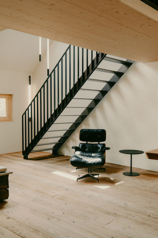 plush74 black forest house 1650 6